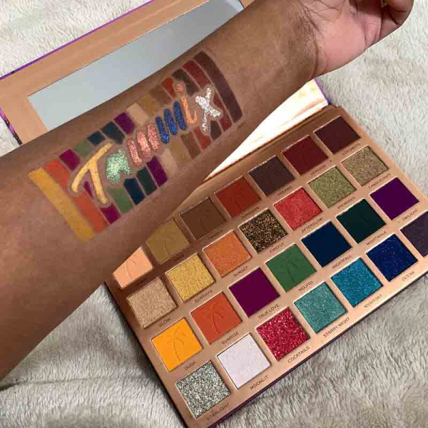 MAKEUP REVOLUTION X TAMMI Tropical Twilight Palette