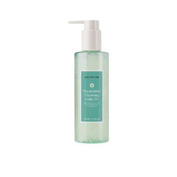 NATURIUM Gelée Nettoyante aux 3% de Niacinamide, Acide Hyaluronique & Vitamine C