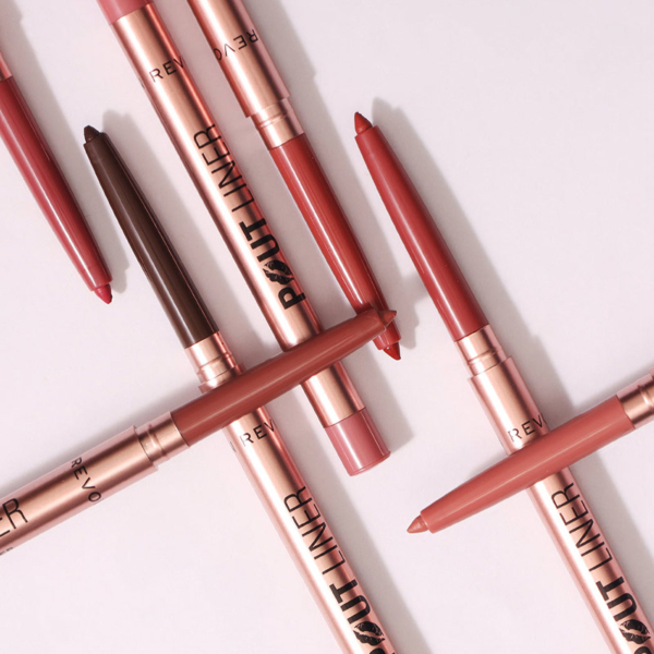 REVOLUTION P💋ut Liner Crayon Repulpant Longue Tenue – Image 3