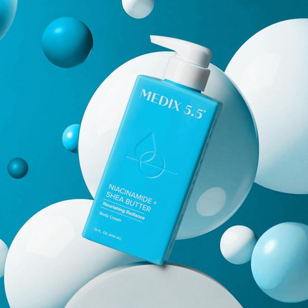 MEDIX 5.5 Crème Corporelle au Niacinamide + Shea Butter