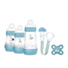 MAM Coffret Cadeau Welcome To The World 3 Biberons + 1 Sucette + 1 Attache Dès 0 Mois Bleu